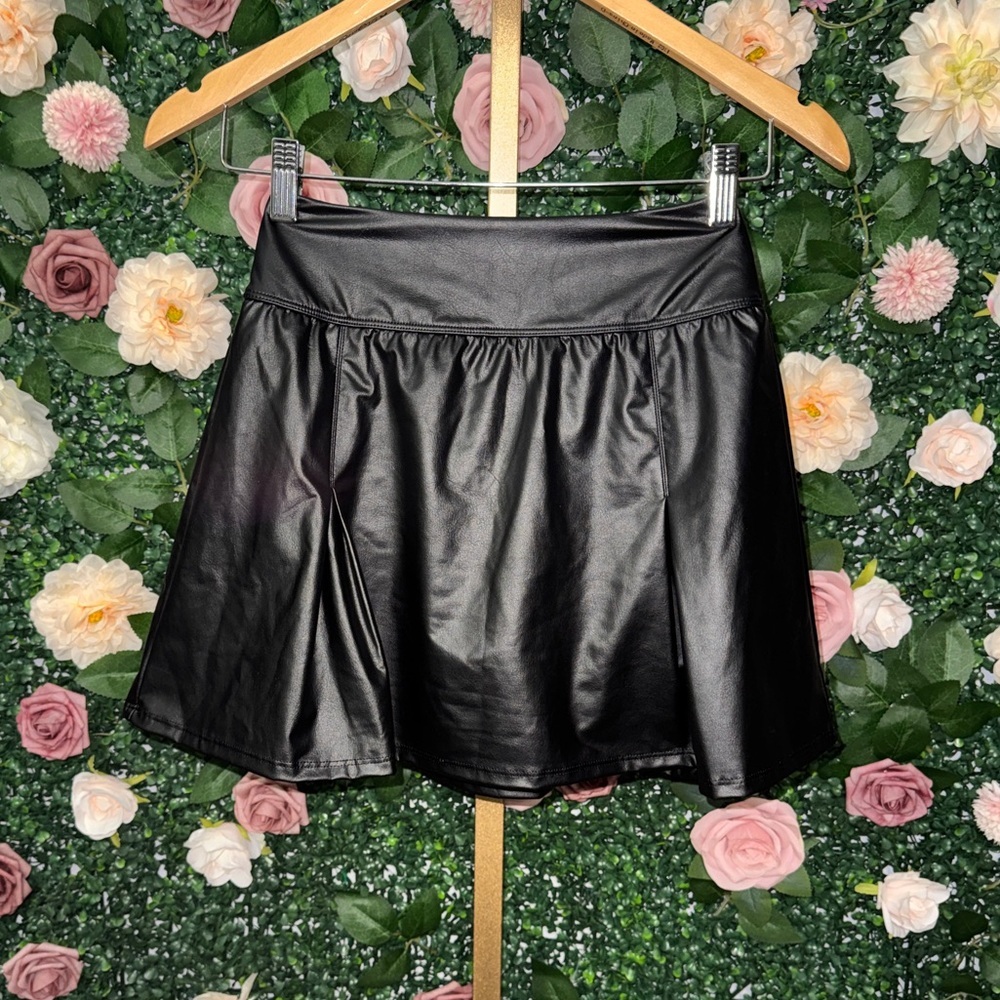 Aerie Black Faux Leather Skirt
